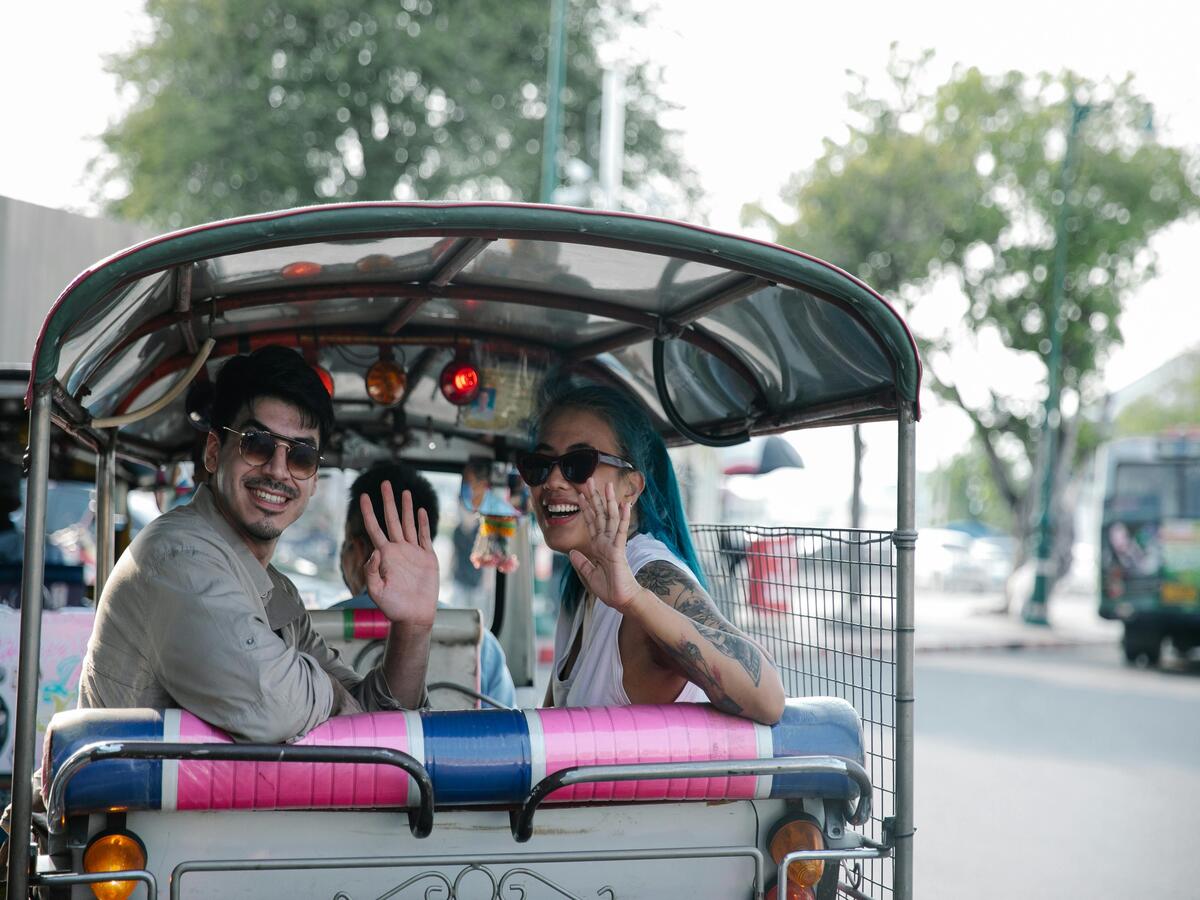 Tuk tuk, Cheap transport, Thailand